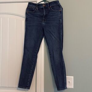 Madewell 10 inch high rise skinny.  Size 29